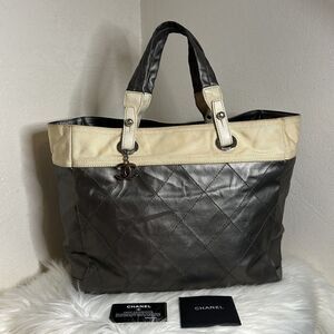 💯Authentic Chanel Tote Bag- Large Size 🍀